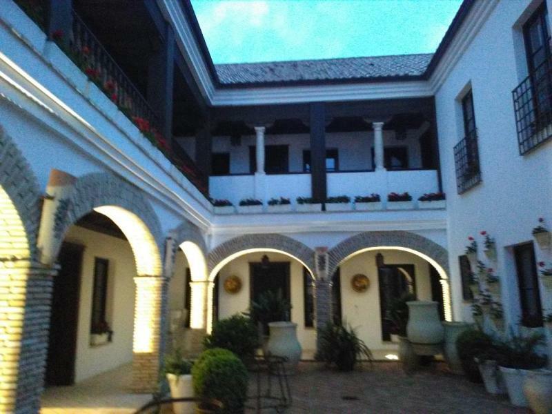 Suites La Posada De Pilar Córdoba Exteriér fotografie